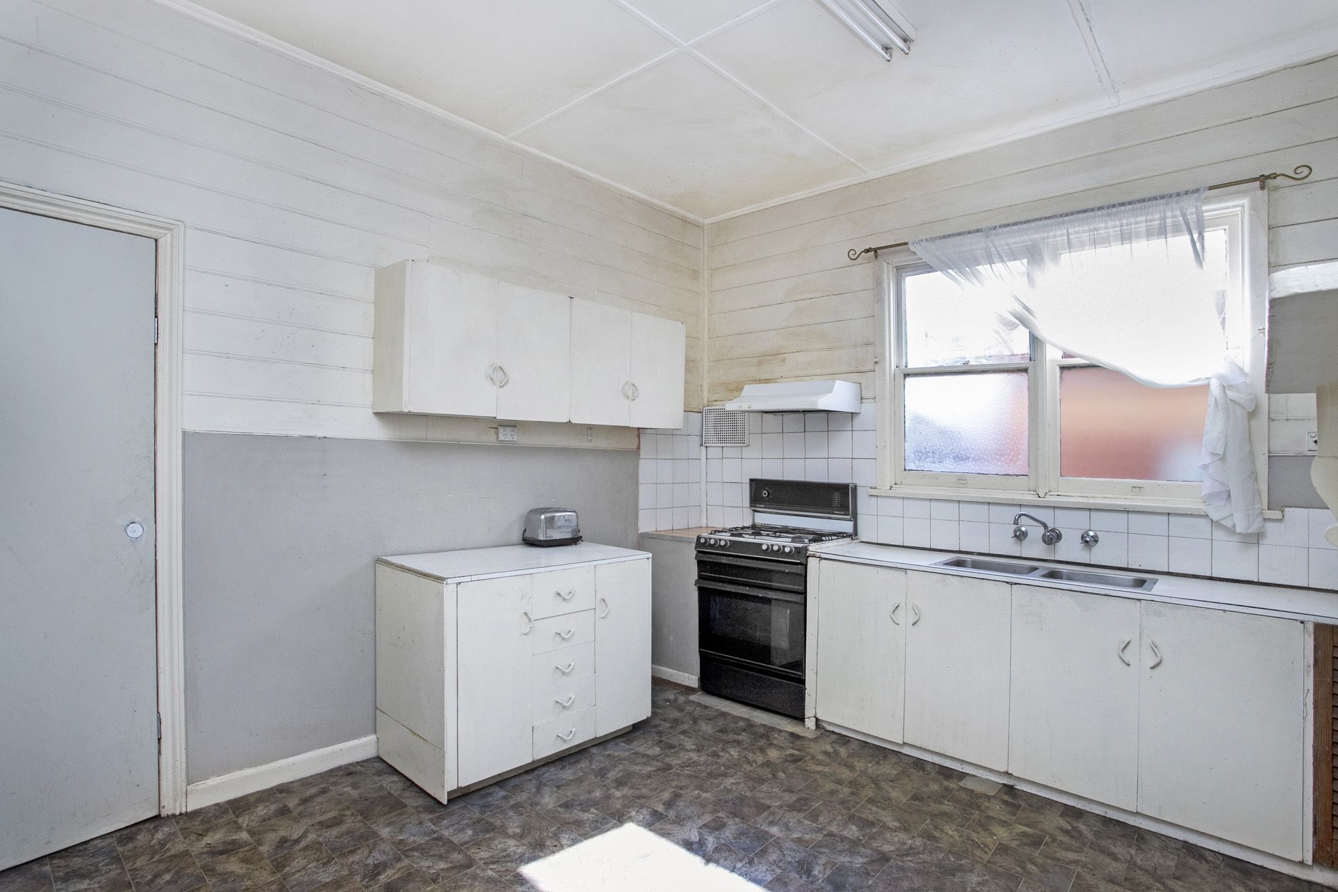 182 Gordon Street, Footscray - Thumbnail 5