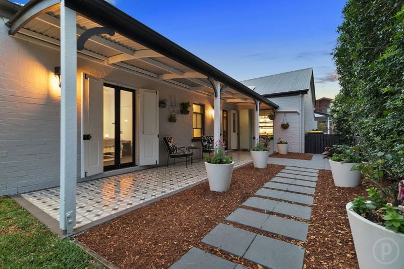 Real Estate For Sale 15 Beaufort Street Alderley , QLD