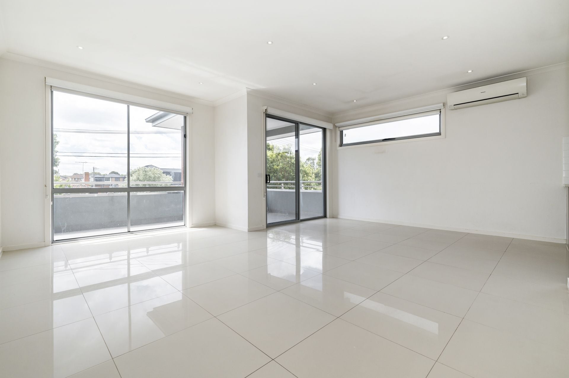 Modern & Low Maintenance