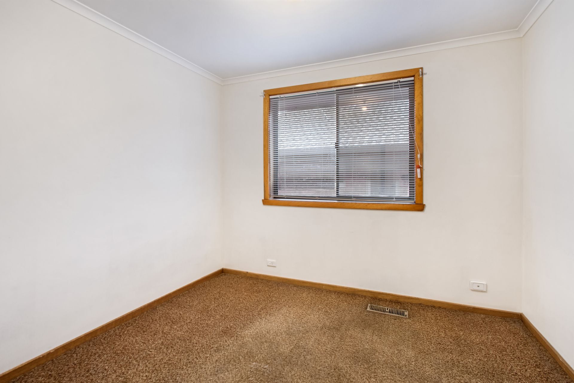 Spacious unit