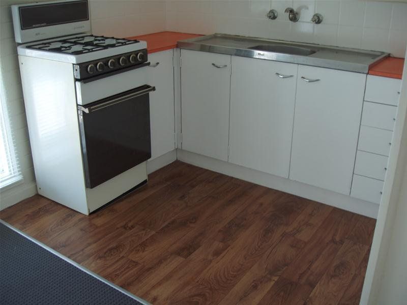 Spacious One Bedroom Apartment Available! In Prime Location