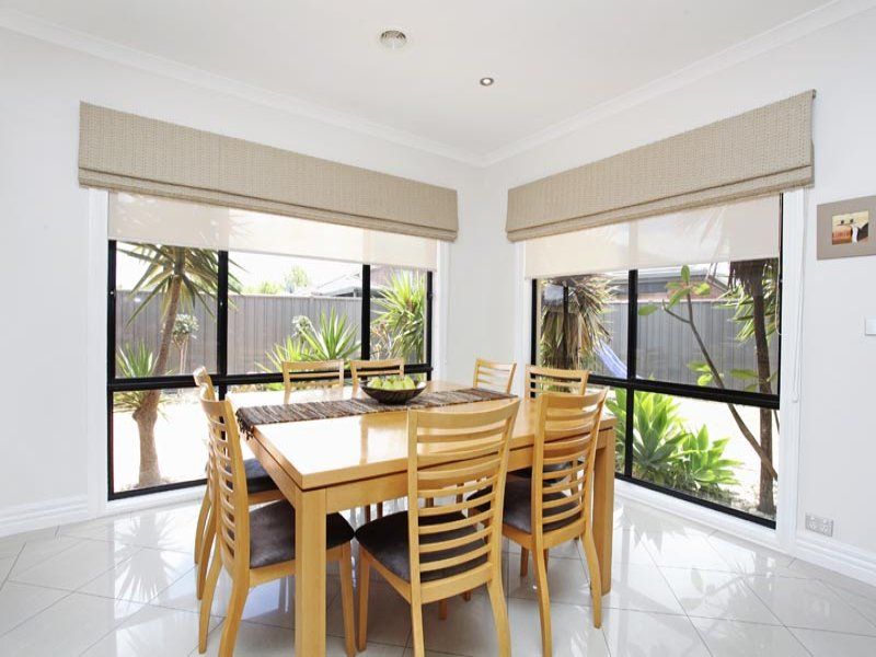 12 Whyalla Place, Burnside - Thumbnail 4