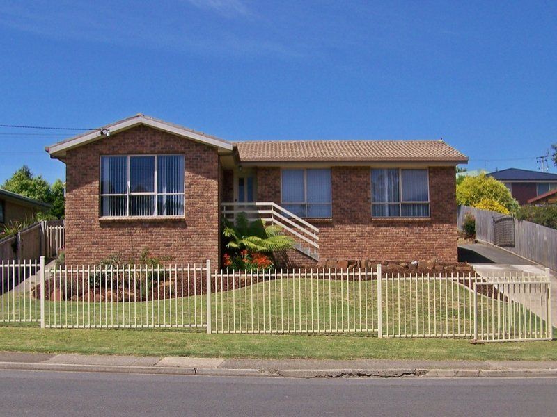 3
 
 
 
  
 
 
 1
 
 
 
 
 
 
 
 
 37 Lawrence Drive, DEVONPORT TAS 7310, Devonport - Thumbnail 8
