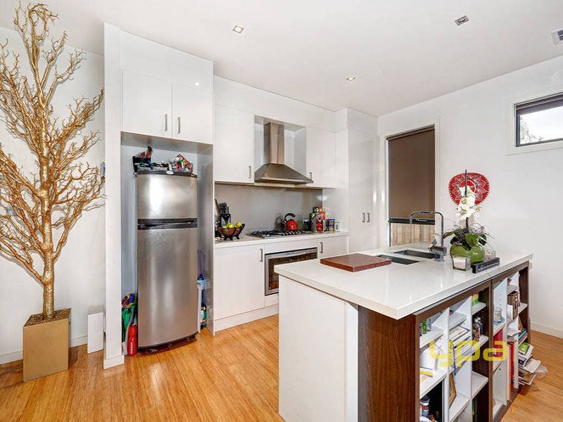 21 Dove Avenue, Altona - Thumbnail 3