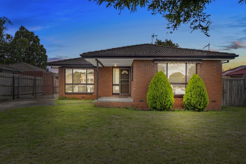 40 Northumberland Drive, Epping