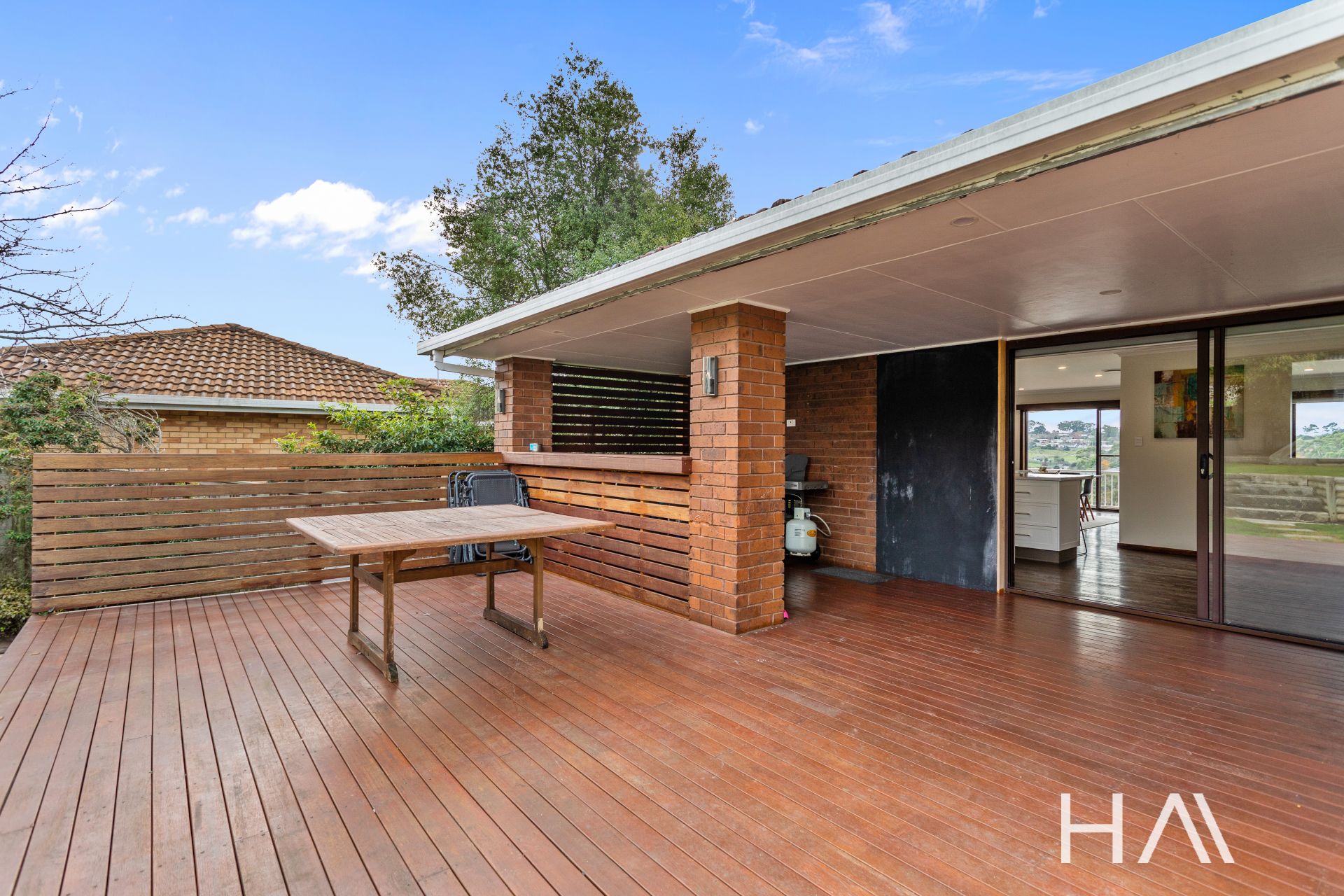 20 Rene Road, Summerhill Harrison Agents