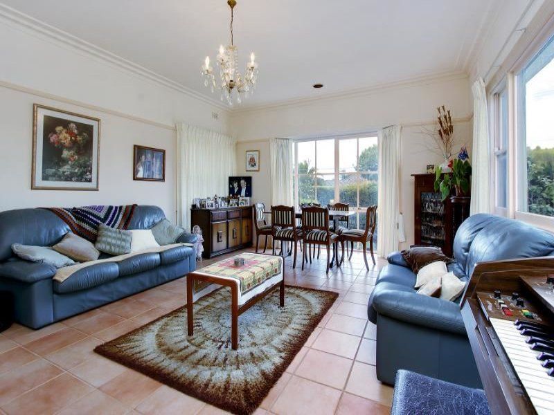 Real Estate For Sale 64 Kars Street Frankston , VIC