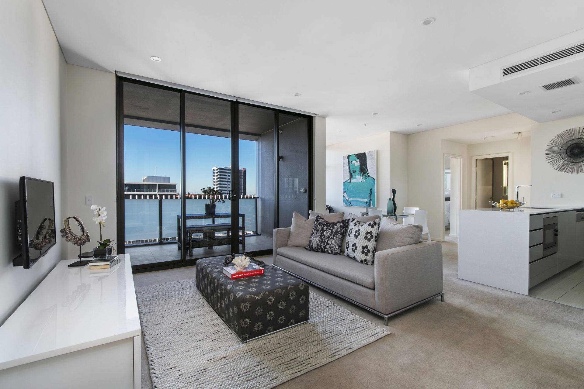 1401/3 George Julius Avenue, Zetland, Zetland - Thumbnail 2
