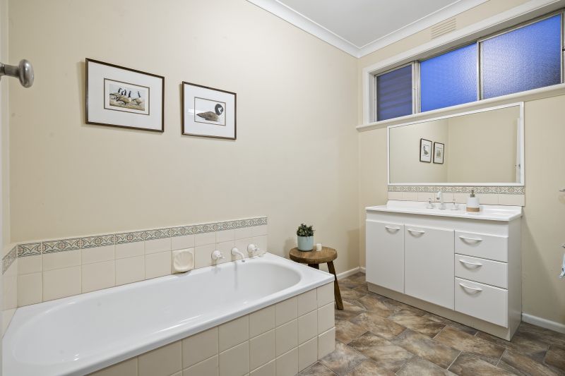 135 Blackburn Road, Mount Waverley - Thumbnail 7