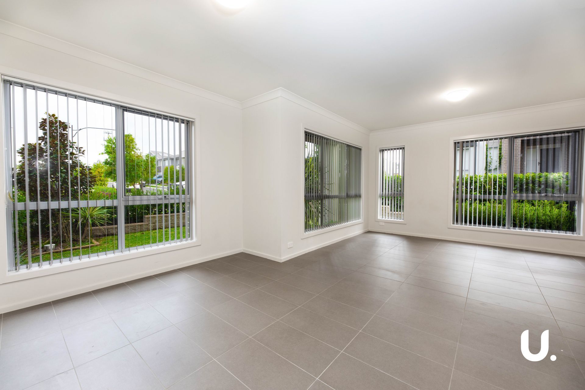 Moorebank 13 Mooney Avenue