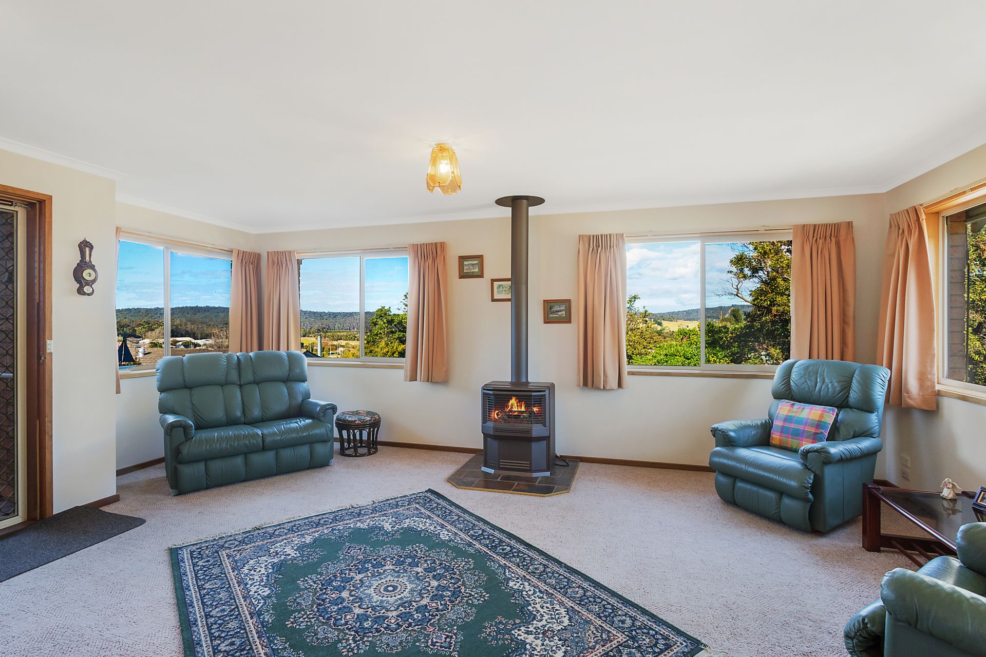 3/8 IVES STREET, Pambula