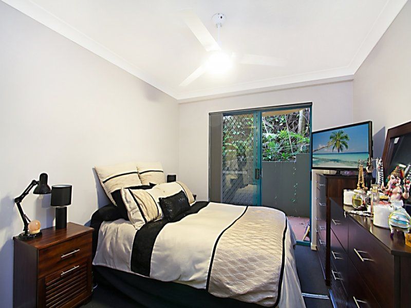 7/27-29 Dutton Street COOLANGATTA QLD, Coolangatta - Thumbnail 6