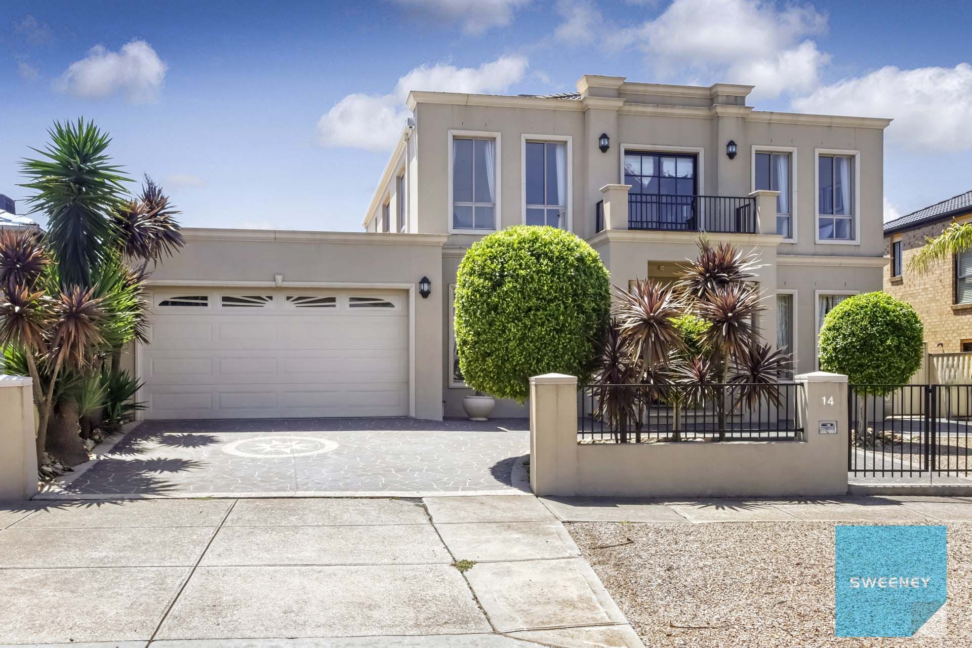 14 Langmore Drive, Hillside - Thumbnail 2