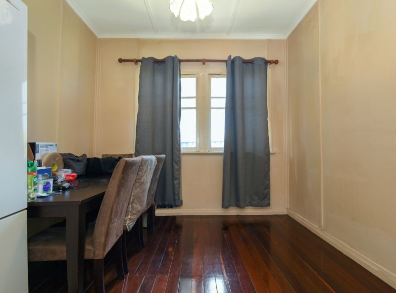 215 West Street, Harristown QLD, Harristown - Thumbnail 5