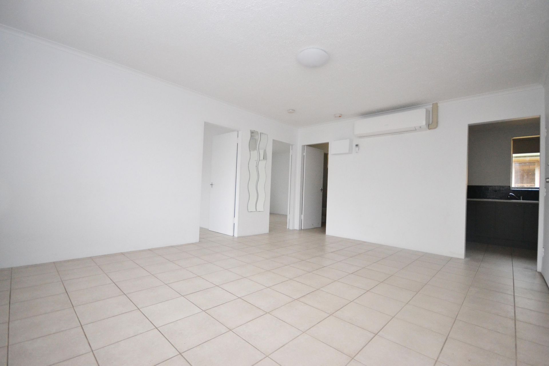 LIGHT, BRIGHT AND SPACIOUS