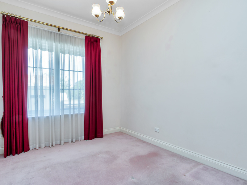 Real Estate For Sale 92 Partridge Street Glenelg South , SA