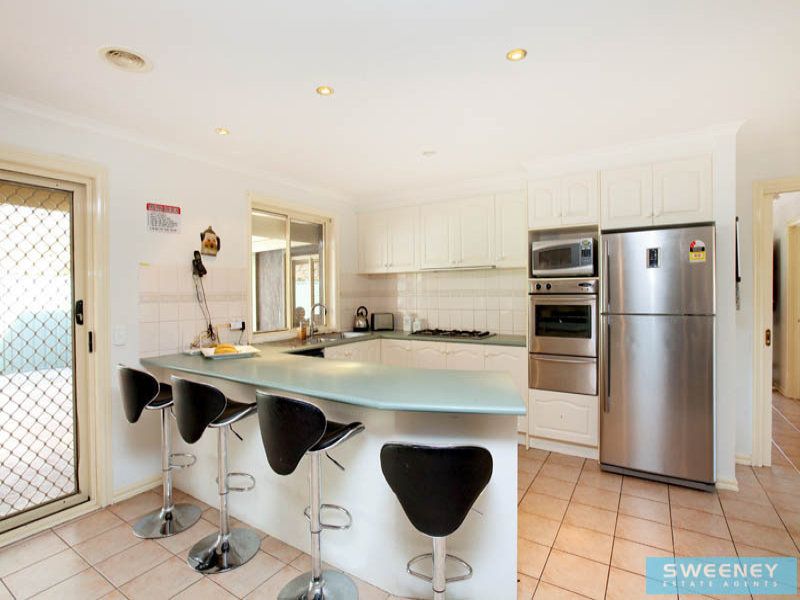 26 William Circuit, Caroline Springs - Thumbnail 3