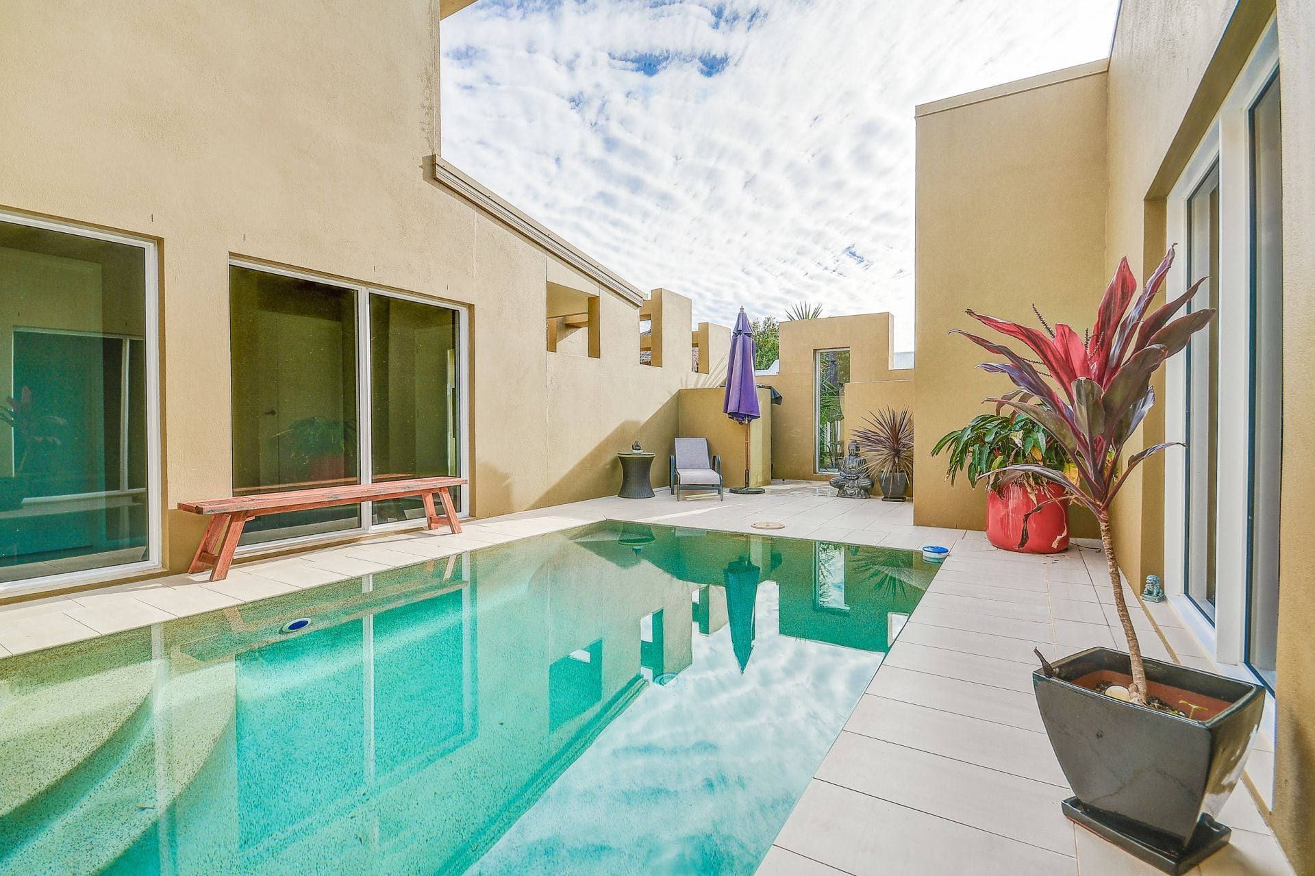 7 Crete Court Kawana Island QLD, Kawana Island - Thumbnail 2