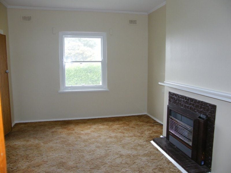 27 Burcham Street MOUNT GAMBIER SA, Mount Gambier - Thumbnail 6