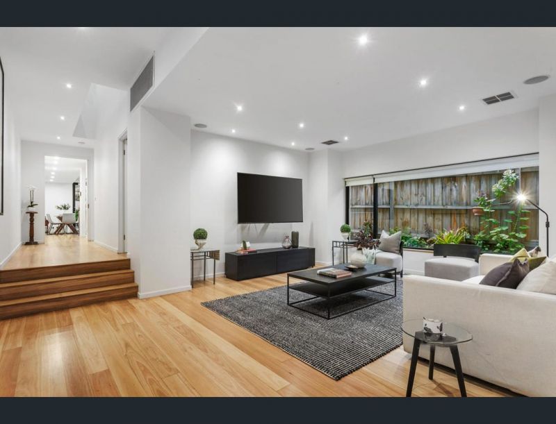 5B Curraweena Road, Caulfield South - Thumbnail 5