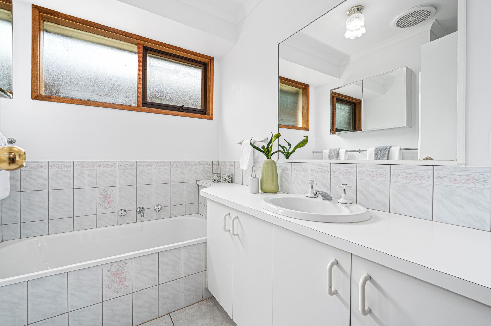 12 Laurel Crescent, Carrum Downs | OBrien Real Estate