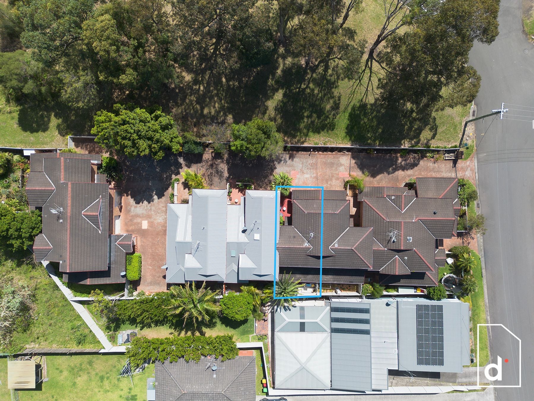 4/2 Gwyther Avenue, Bulli NSW