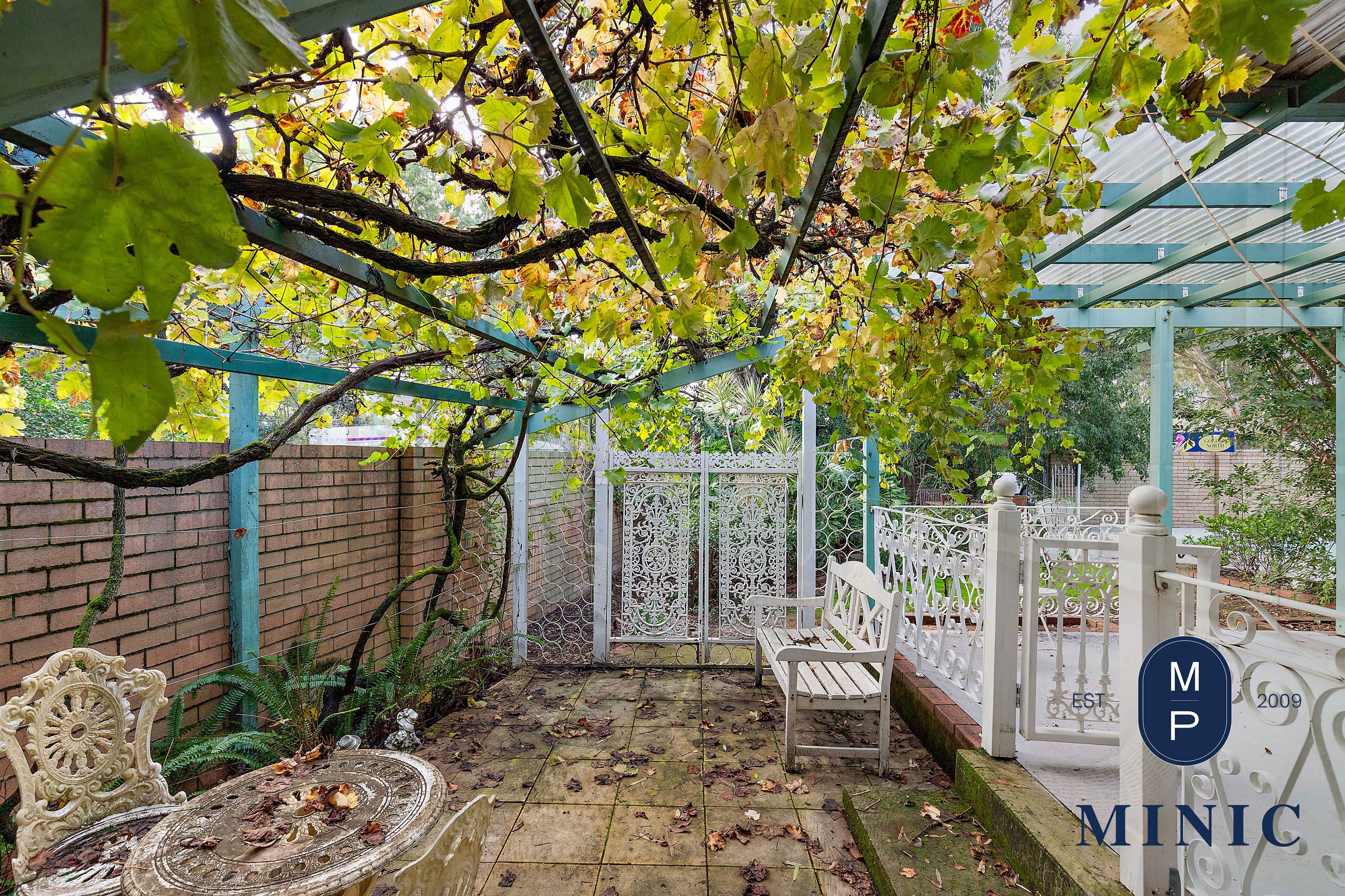 28 Binshaw Avenue, Byford
