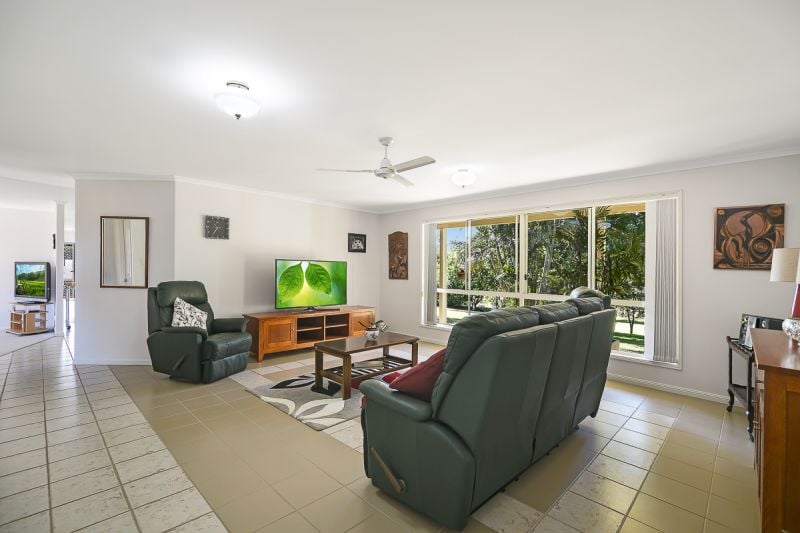 9 Angus Crescent Kureelpa QLD, Kureelpa - Thumbnail 7