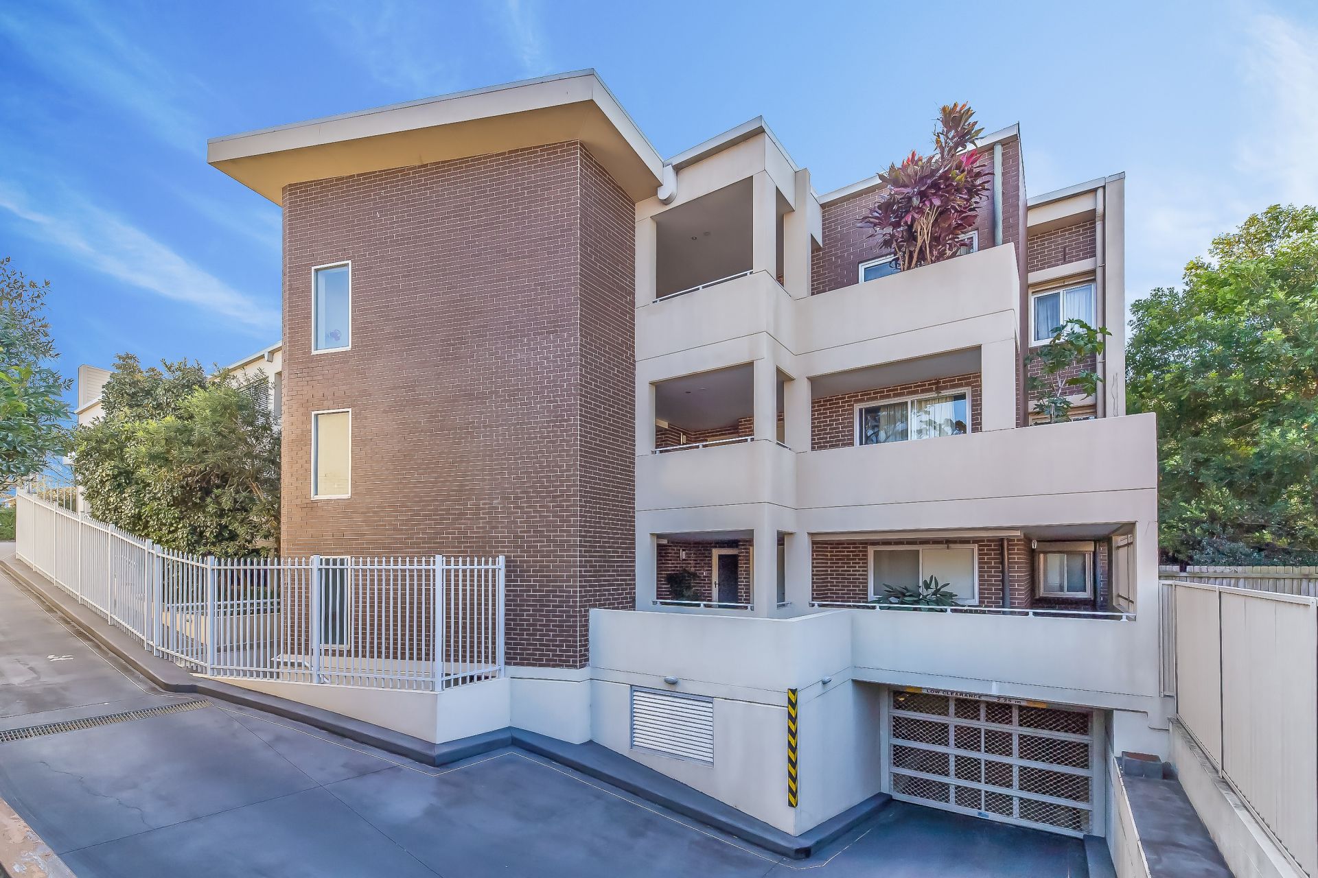 Real Estate For Sale 9/97 Beecroft Road Beecroft , NSW