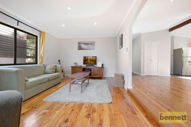 233 Lieutenant Bowen Drive, Bowen Mountain - Thumbnail 5
