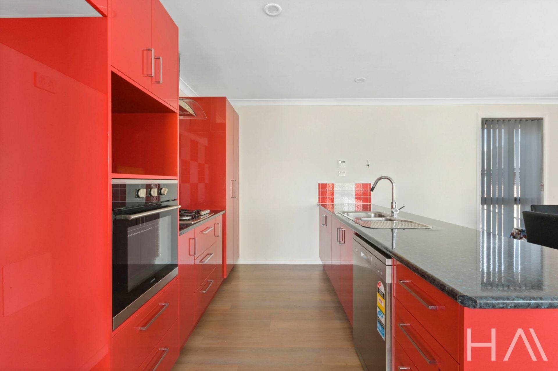 42 Ingamells Street Prospect, Prospect - Thumbnail 4