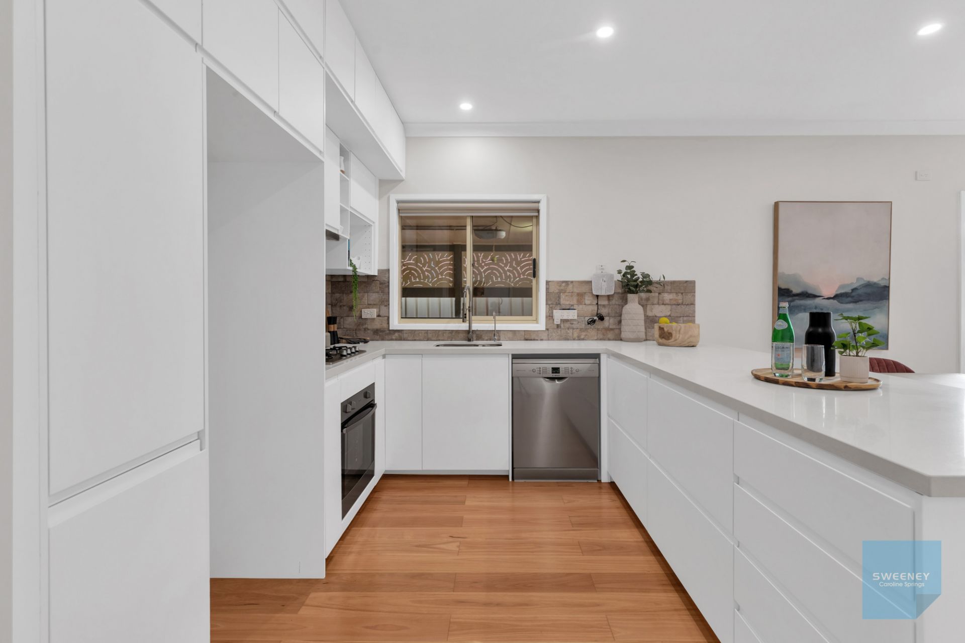 1 Hammersley Place, Caroline Springs - Thumbnail 3