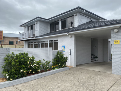 MOTEL LEASEHOLD FOR SALE - BUSY NORTH COAST CITY - RIVERFRONT LOCATION