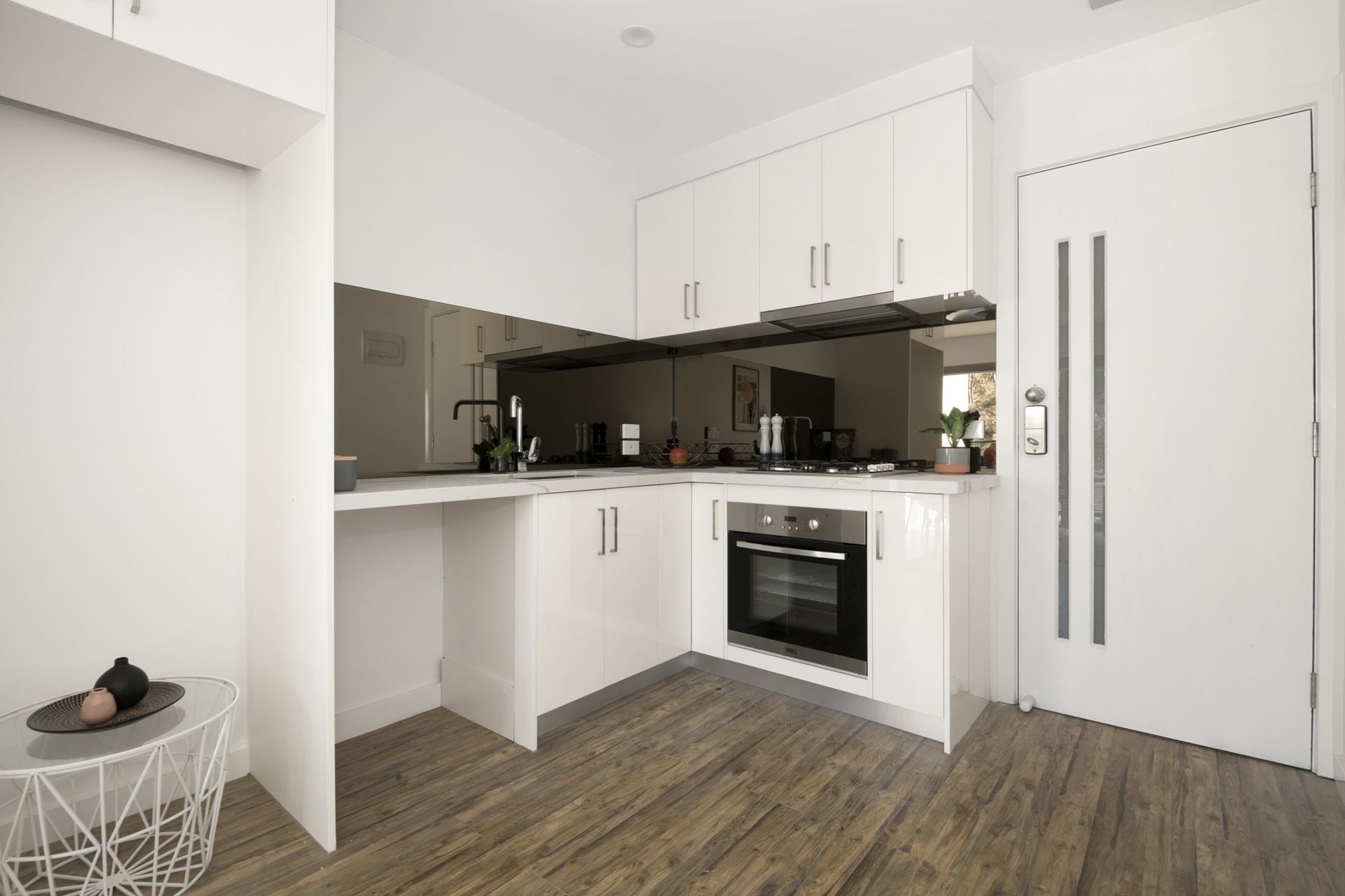 APARTMENT LIVING