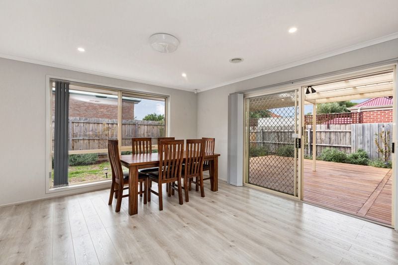 12 Spinningdale Close, Seabrook - Thumbnail 5