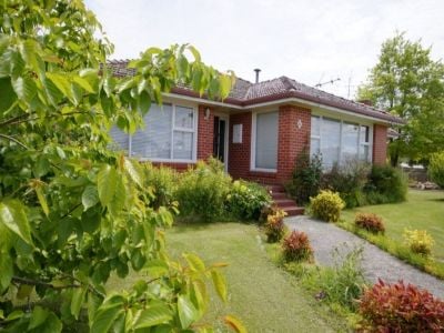 3
 
 
 
  
 
 
 1
 
 
 
  
 
 
 5
 
 
 
 
 
 
 
 6 Moriarty Road, LATROBE TAS 7307, Latrobe - Thumbnail 4