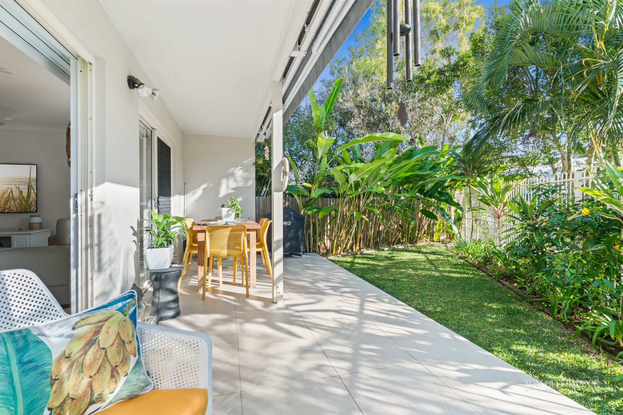 Real Estate For Sale 1/19 Laburnum Crescent Noosaville , QLD