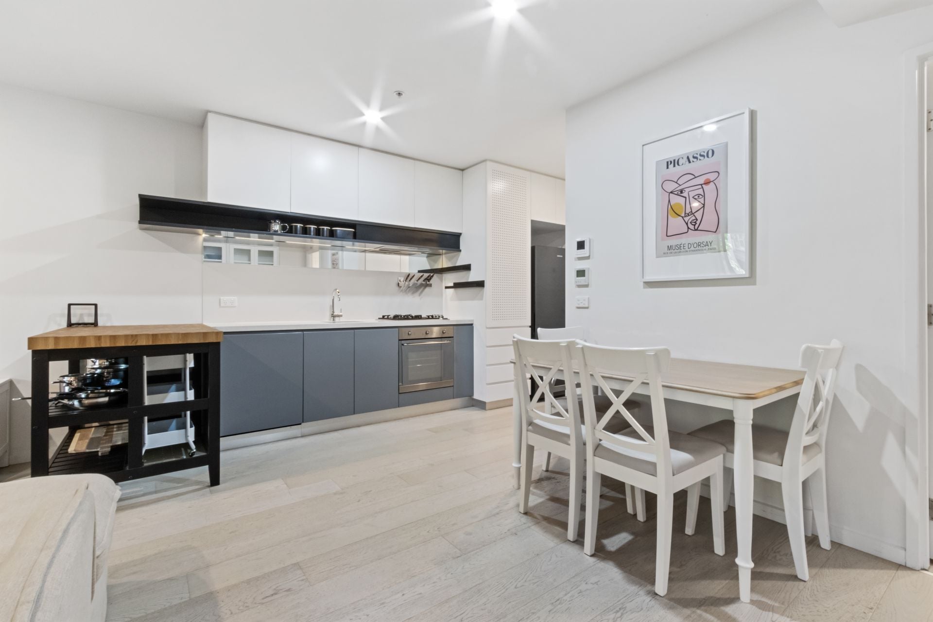 Ideal Apartment - Fully Furnished