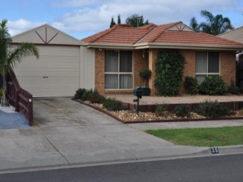 35 St Anthony Court, Seabrook - Thumbnail 2