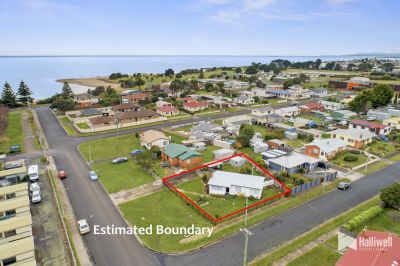 17 Wright Street, East Devonport, East Devonport - Thumbnail 2