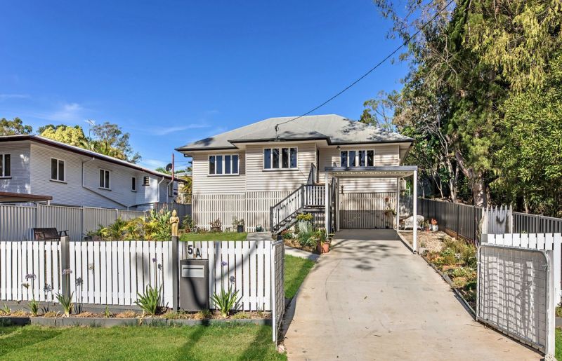 STUNNING CHARACTER HOME ONLY MINUTES TO CBD