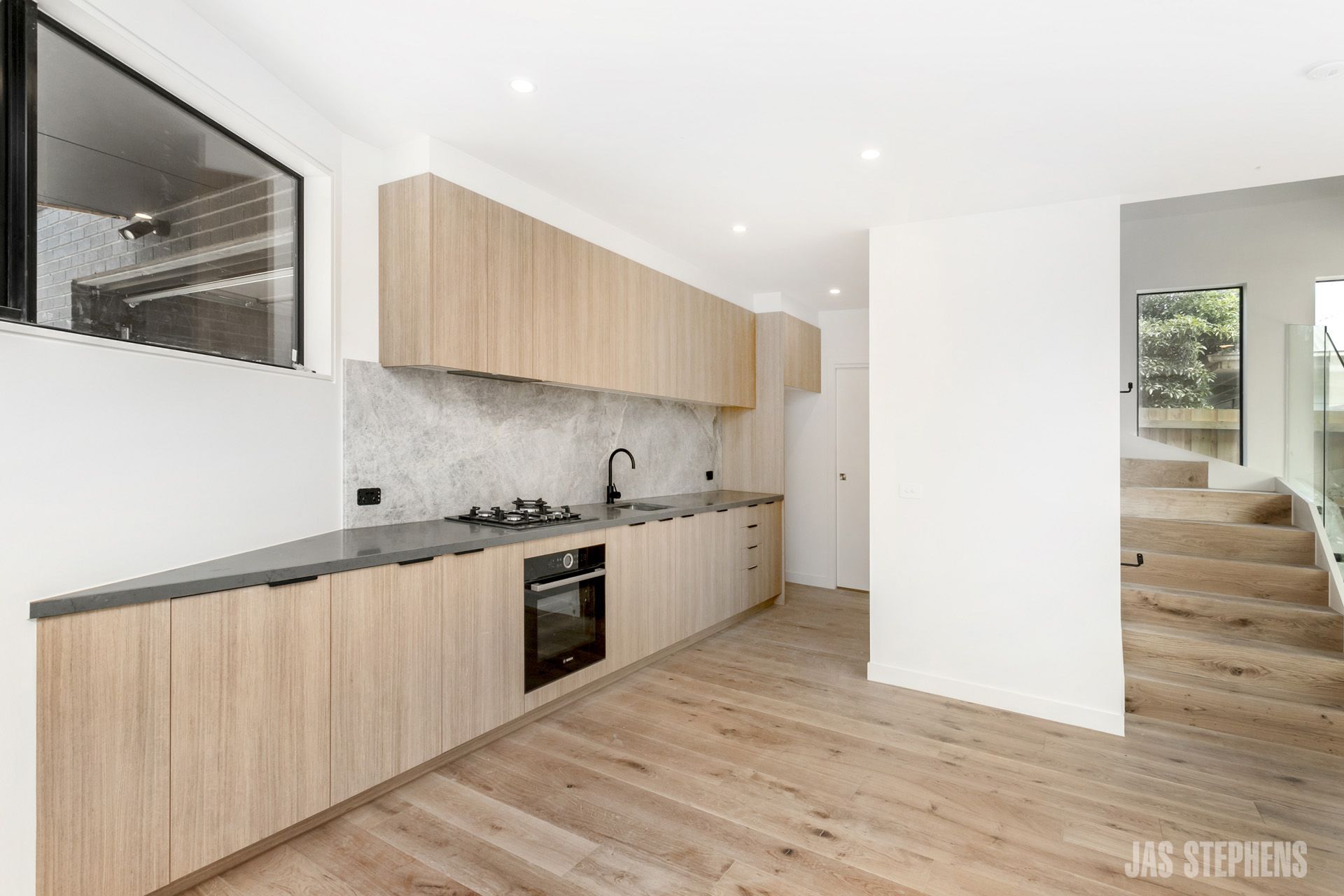 2/49 Kidman Street Yarraville VIC, Yarraville - Thumbnail 4