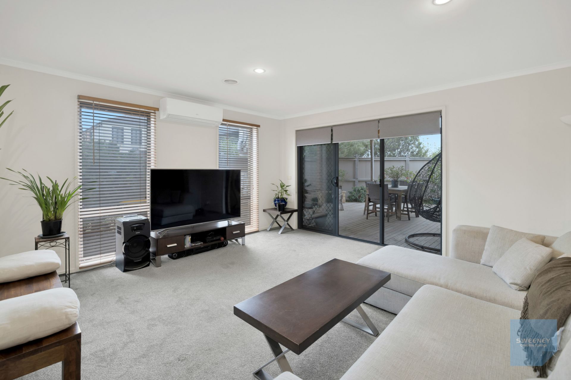 2/8 Sherdley Green, Caroline Springs - Thumbnail 7