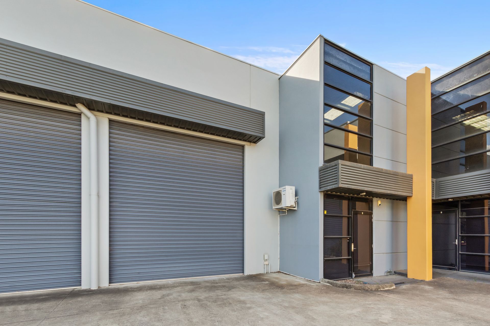 FACTORY/ OFFICE IN MAJOR GROWTH CORRIDOR