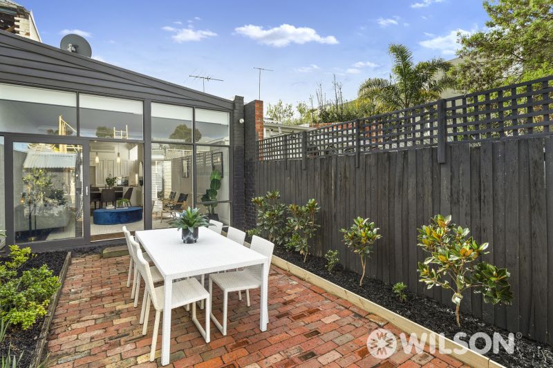 33 St Vincent Street, Albert Park