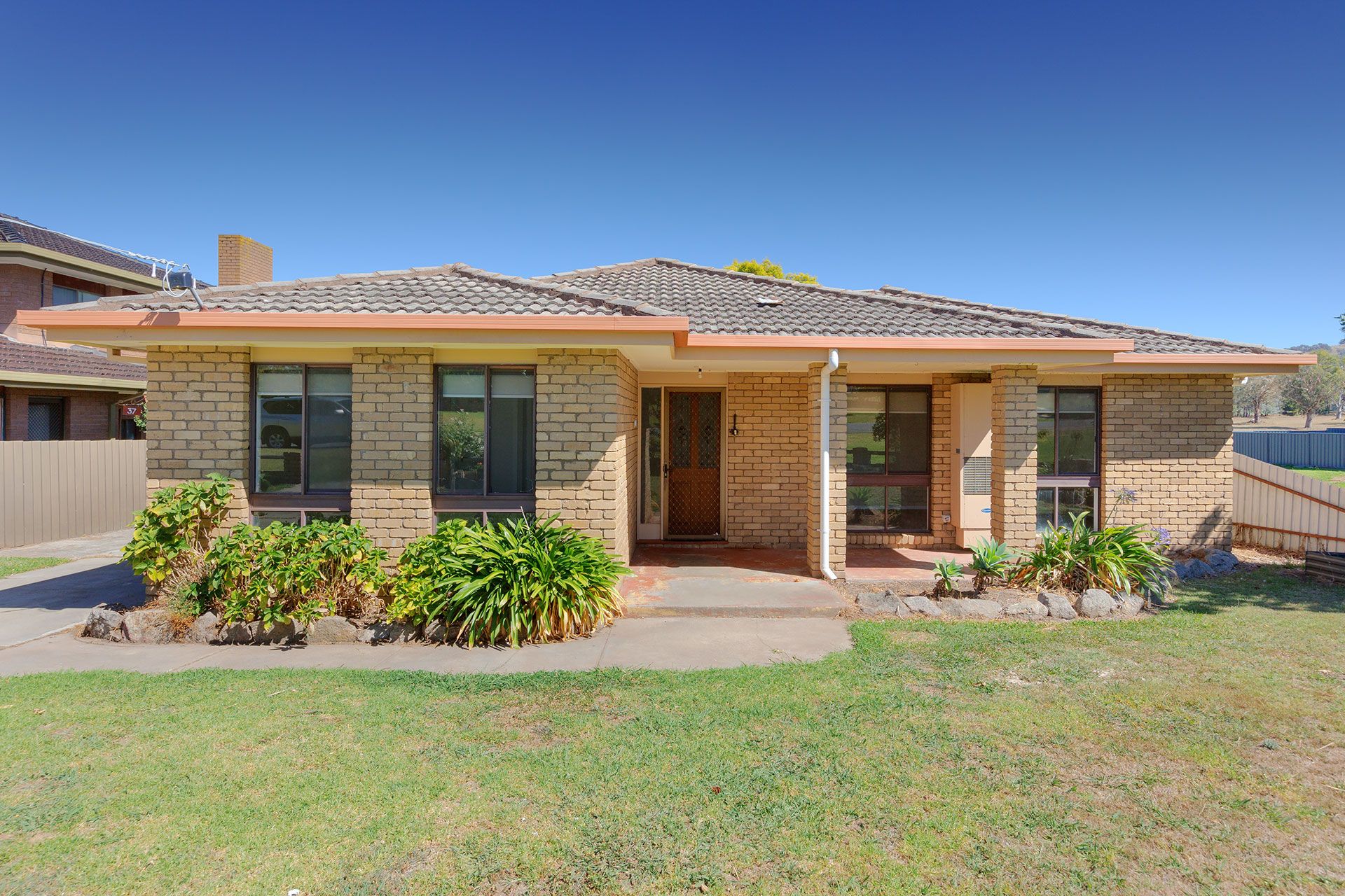 37 HuonKiewa Road, Tangambalanga OBrien Real Estate