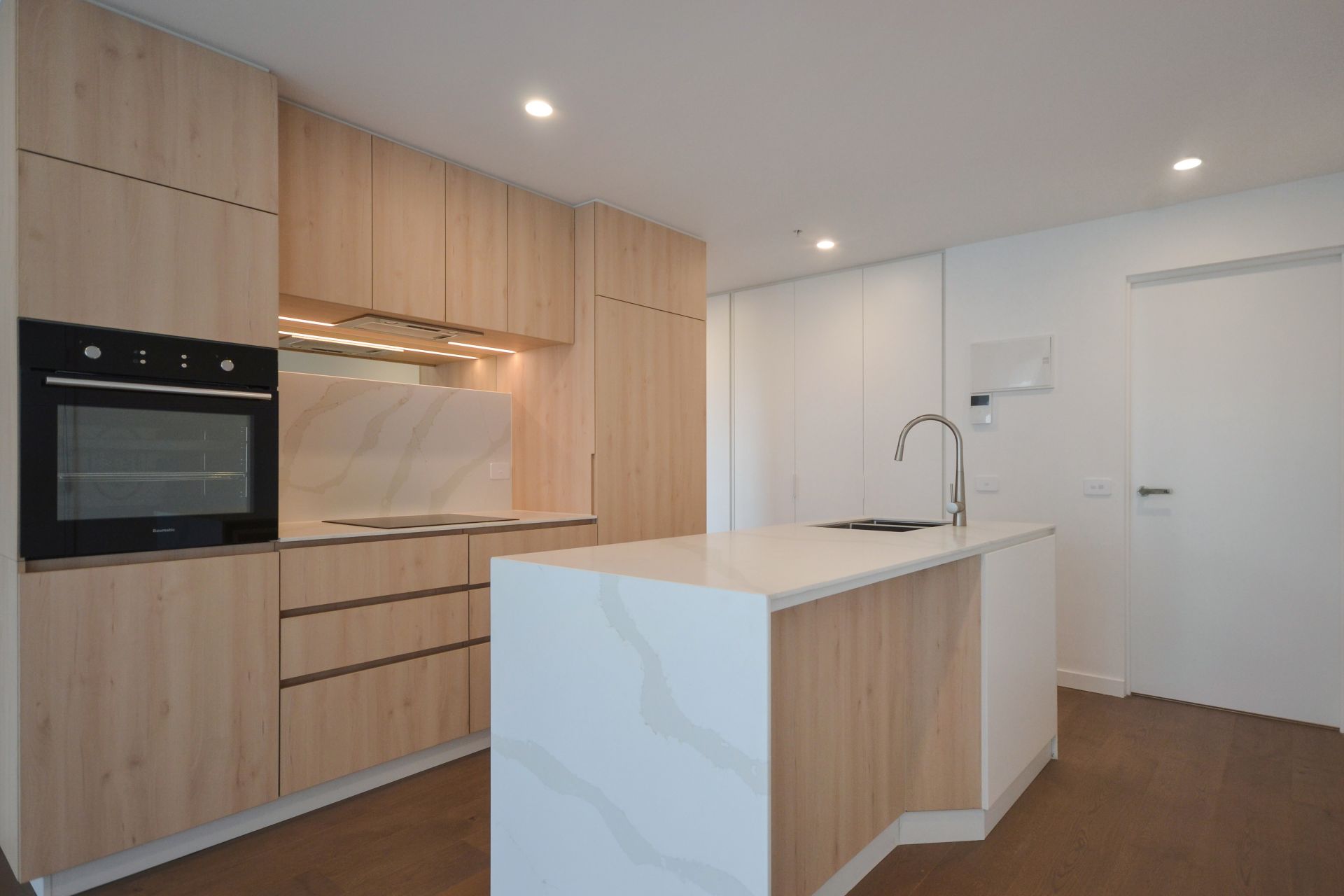 PREMIUM APARTMENT LIVING