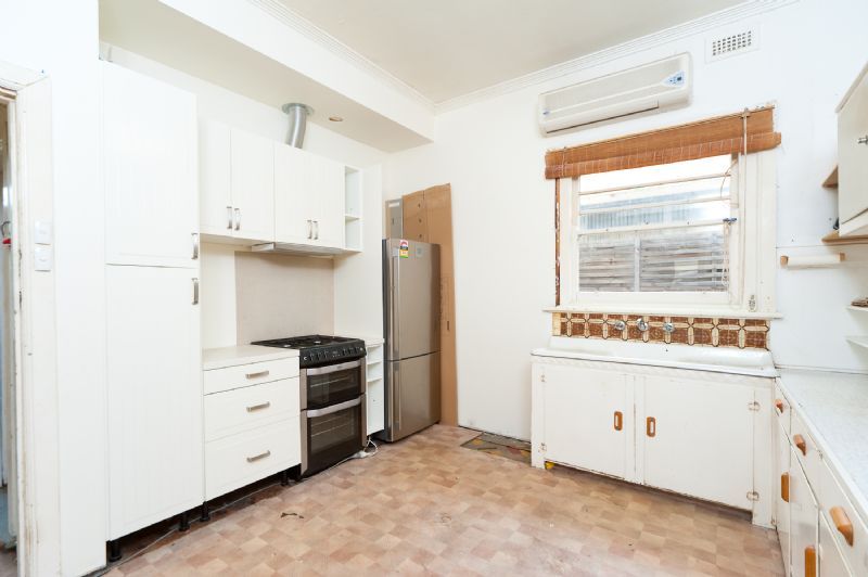 209 Essex Street, West Footscray - Thumbnail 4