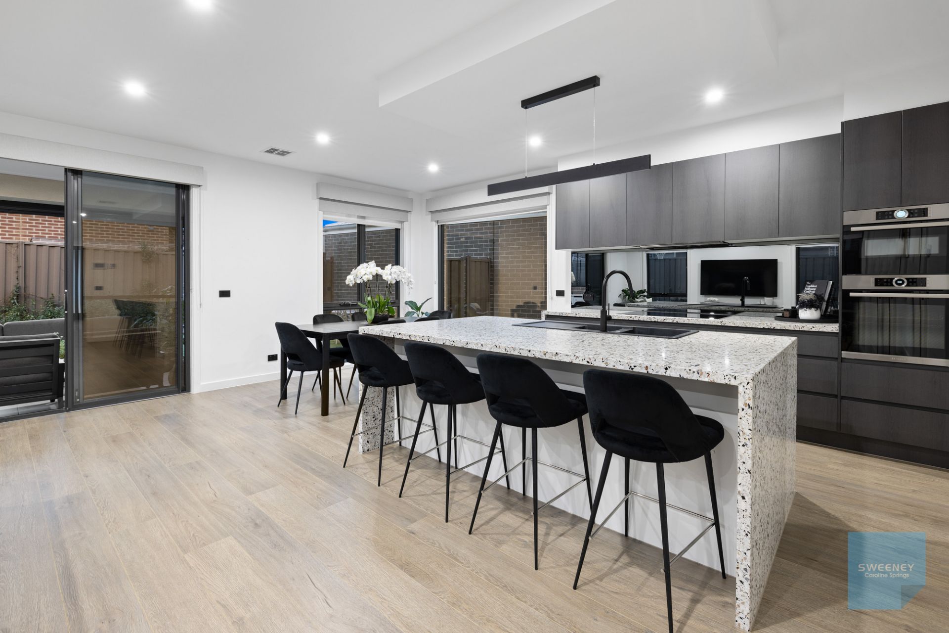 26 Legrange Crescent, Fraser Rise - Thumbnail 4