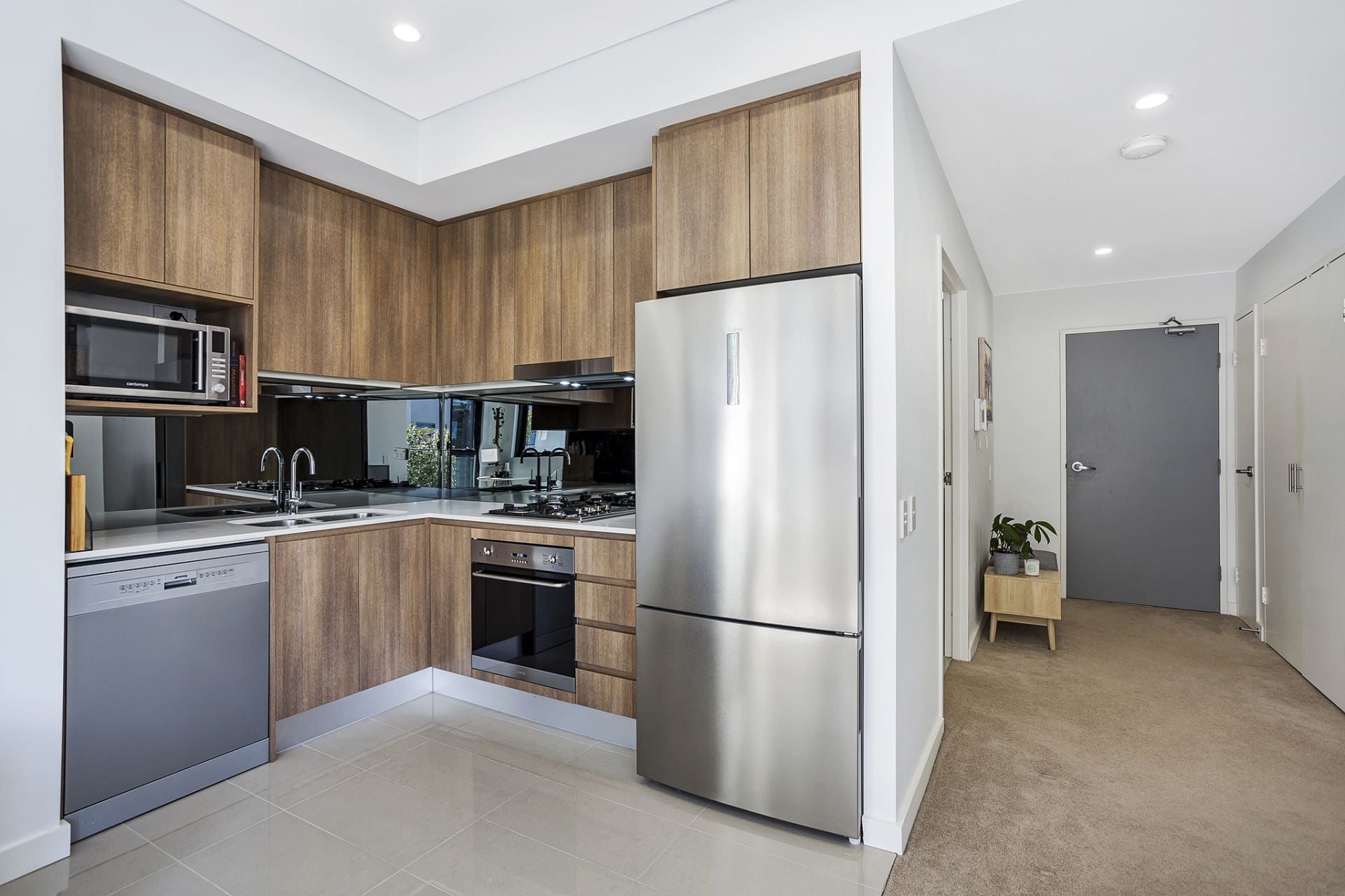D104/42 Pinnacle Street Miranda NSW, Miranda - Thumbnail 2